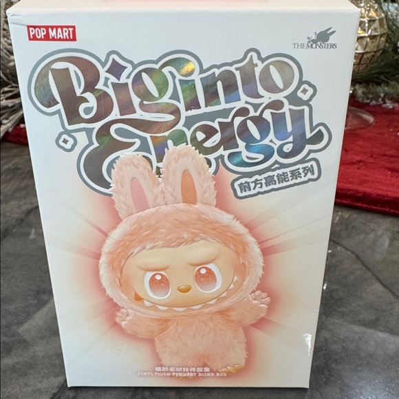 LABUBU - LOYALTY ** Pink and Yellow Furry Keychain tie die NEW #1 - Picture 5 of 5